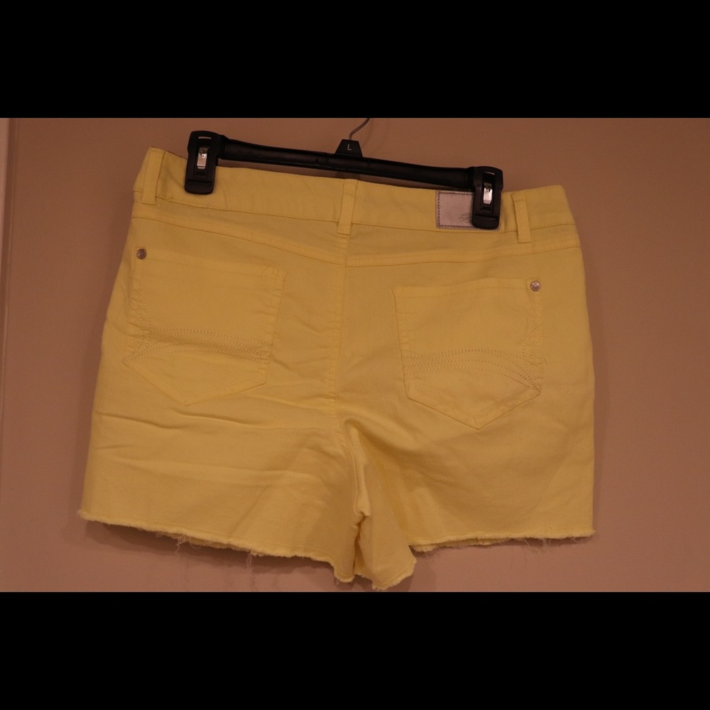 One5one yellow shorts